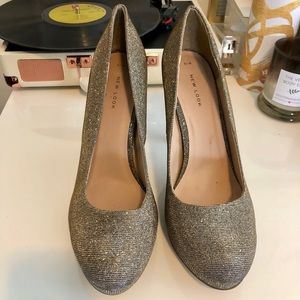 Glitter Platform Pumps